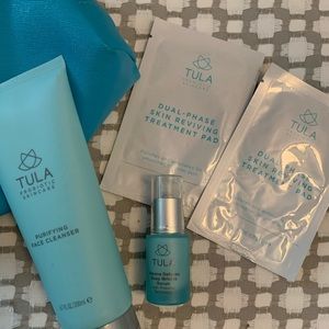 Tula skincare set incl full size cleanser